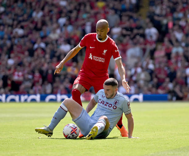 过社交媒体 过社交媒体